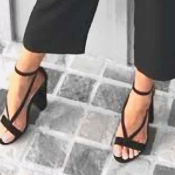 KOOKAI Leather Suede Brazil Black Strappy Chunky High Heels RRP 160 - Picture 5 of 9